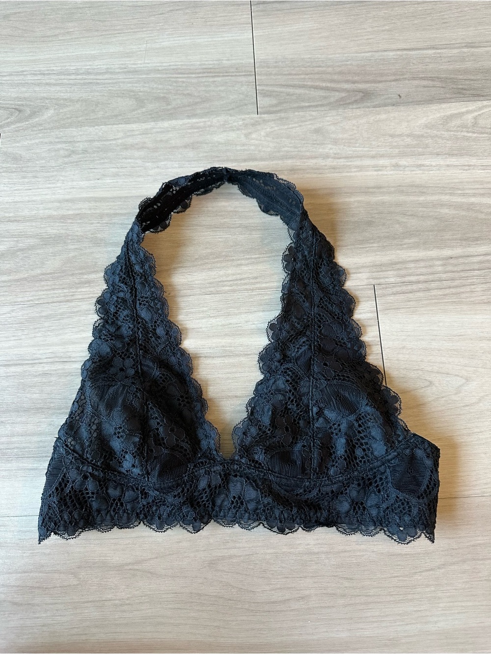 Free People Black Lace Halter Bralette Size Small